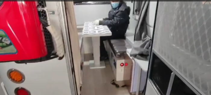 海力士改裝露營車-野蠻蝸牛